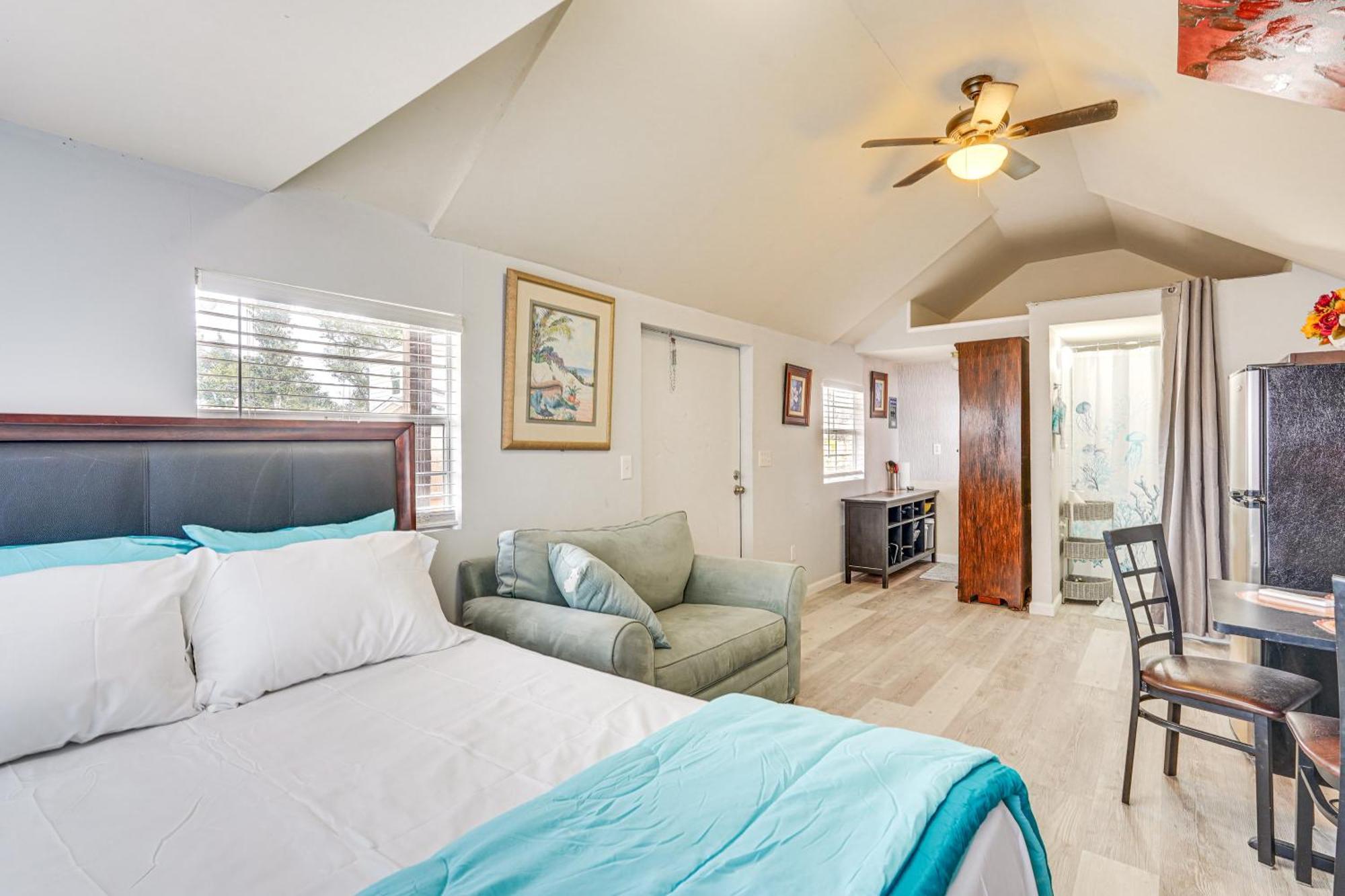 Lakefront Panama City Studio With Hot Tub Access Exterior foto